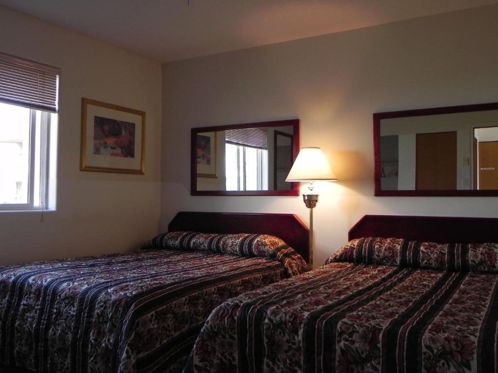 Destiny Beach Resort Osoyoos Quarto foto